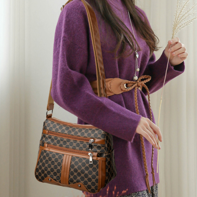 Splicing Pattern Fashion Shoulder Bag