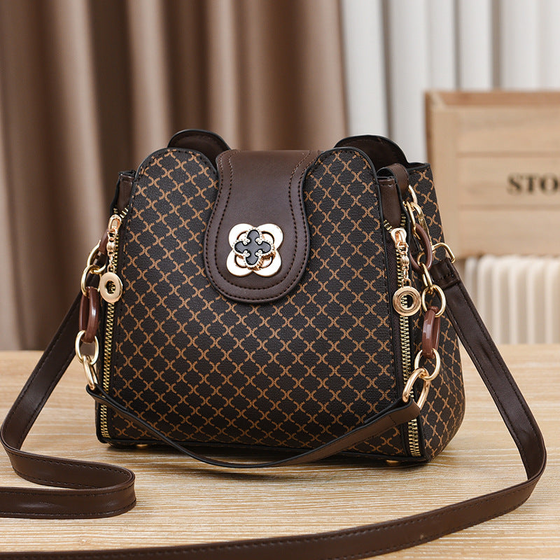 Live Pick   Simple Fashion Shoulder Messenger