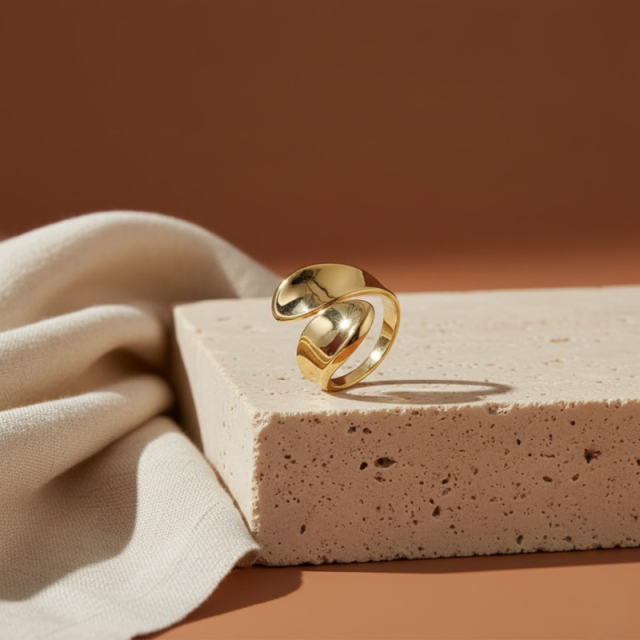 Glossy Geometric Open Ring