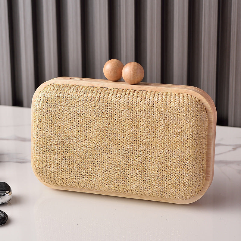 Chic Straw Woven Clutch Bag