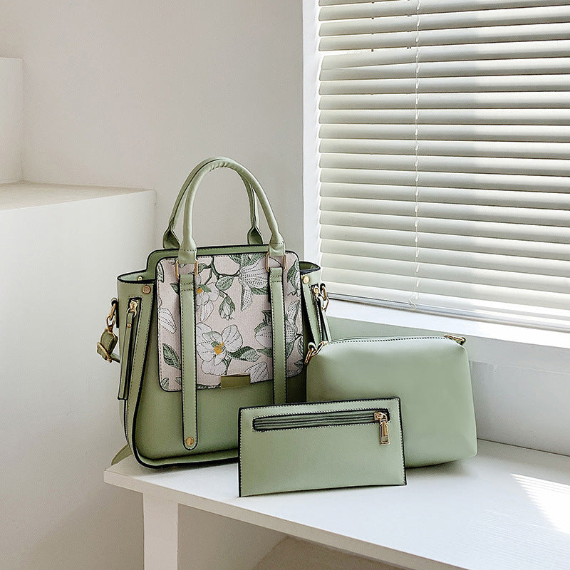 Trendy Printed Women’s Multi-Piece Sync Set Bag