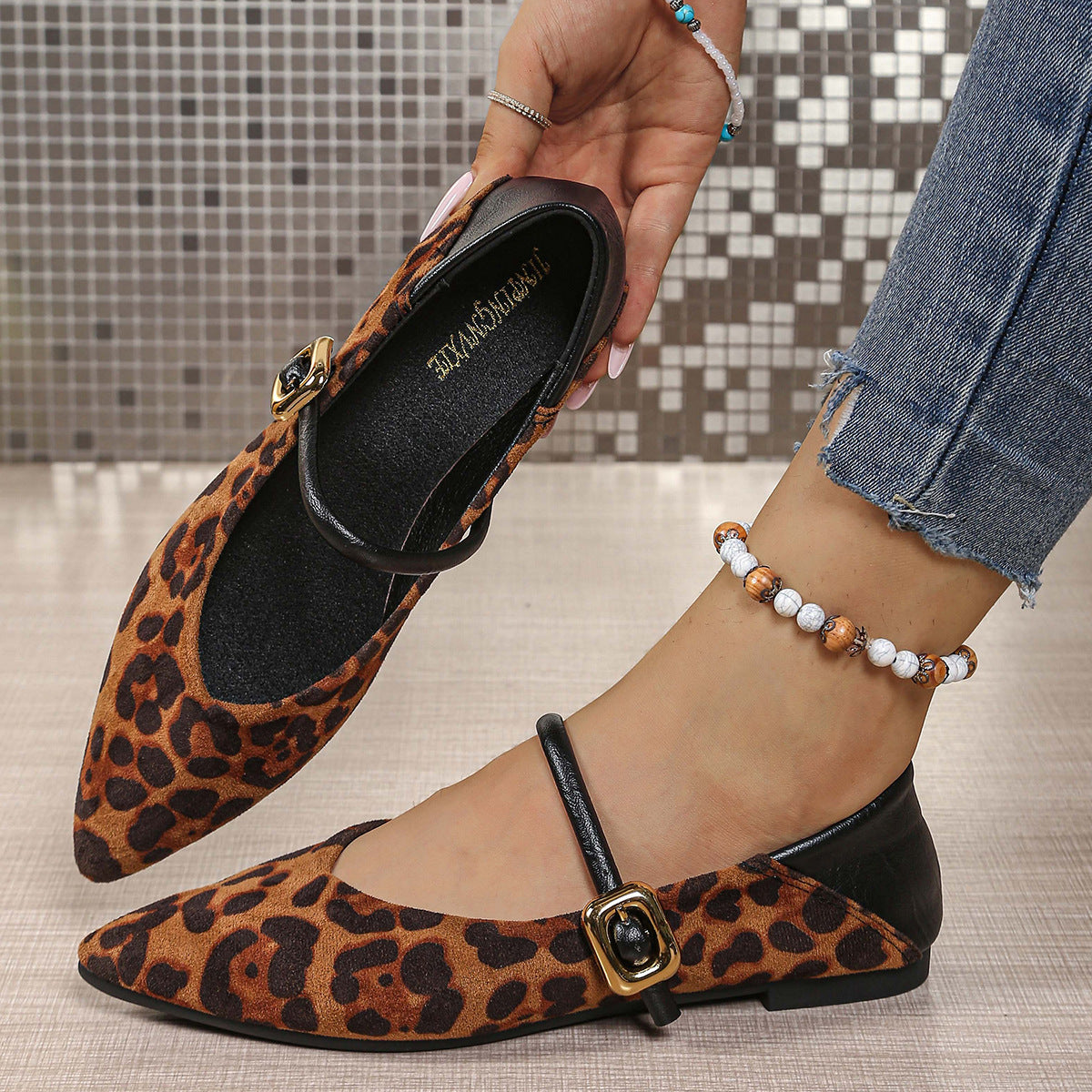 Women’s Leopard Print Pumps