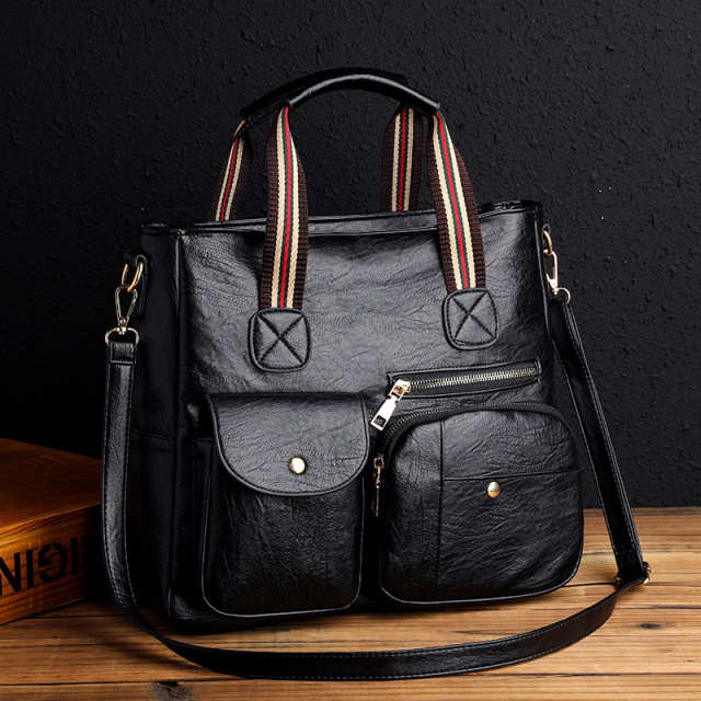 Multi-pocket Shoulder Bag