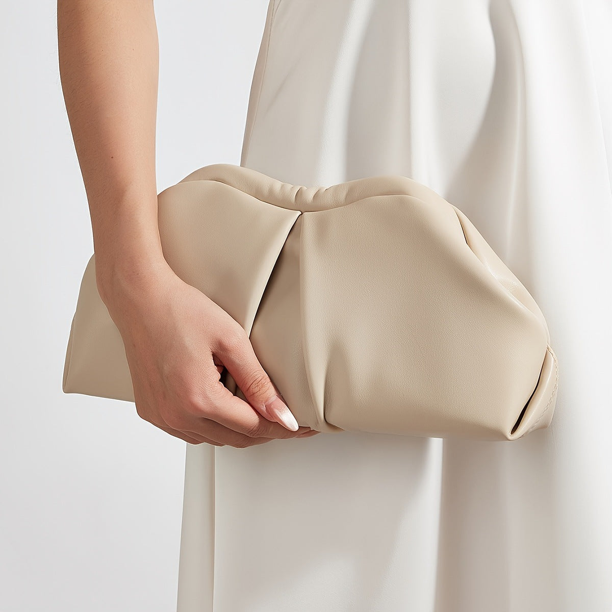 Pleated Cloud Women's Clutch Bag