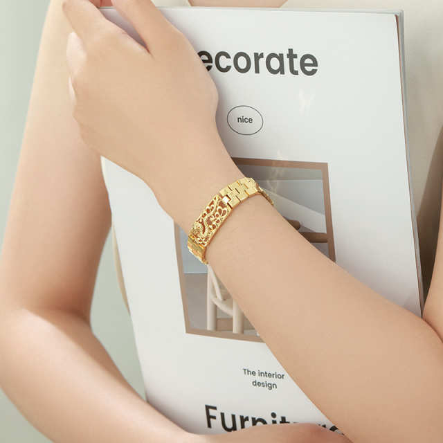 Hollow Dragon Engraved Gold Bracelet