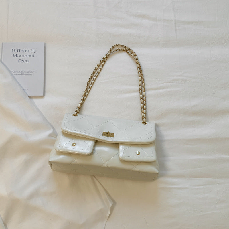 Urban Chain Women’s Shoulder Bag