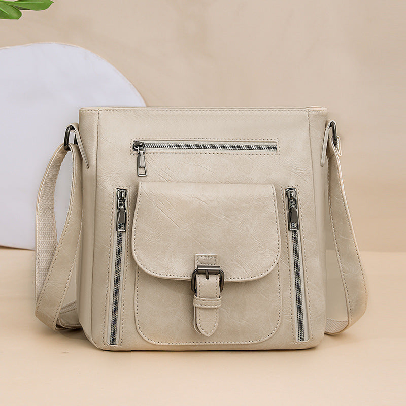 Elara Vintage Shoulder Carryall
