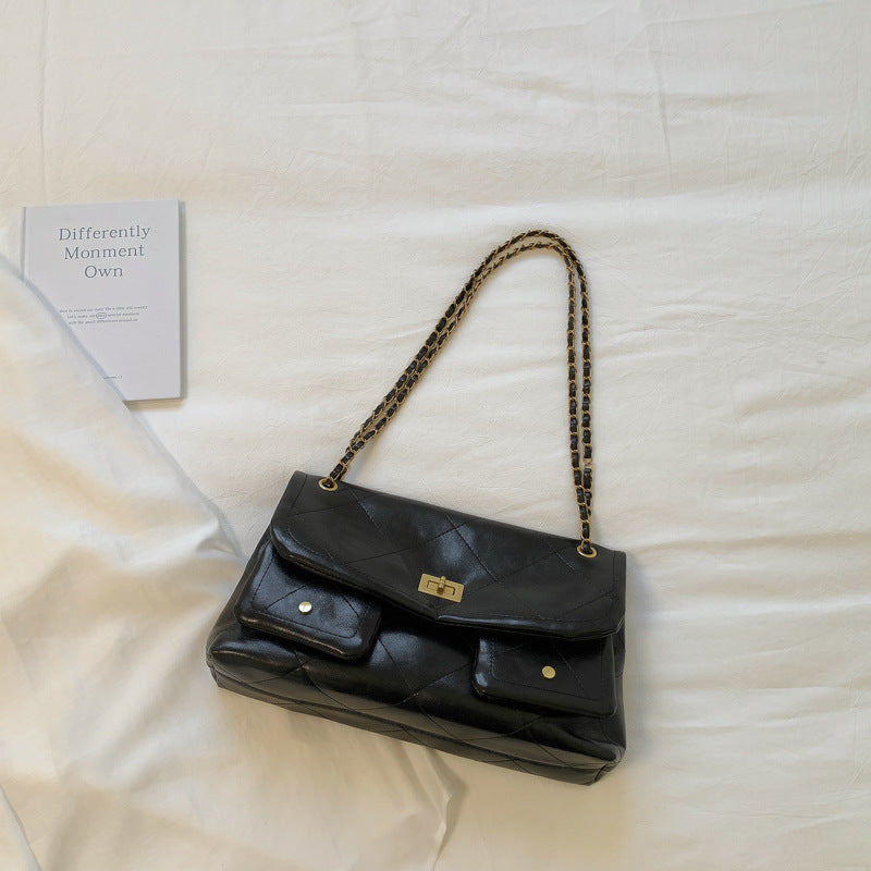 Urban Chain Women’s Shoulder Bag