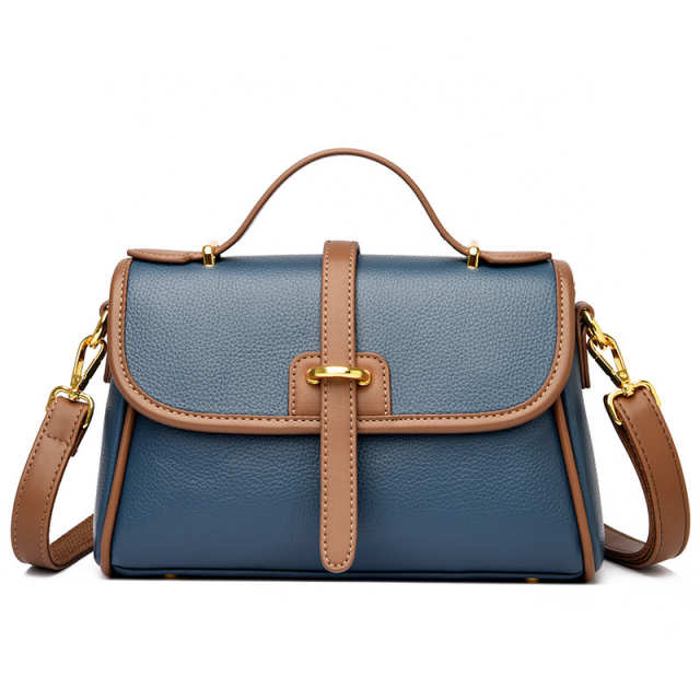 Chic Simplicity Crossbody Bag