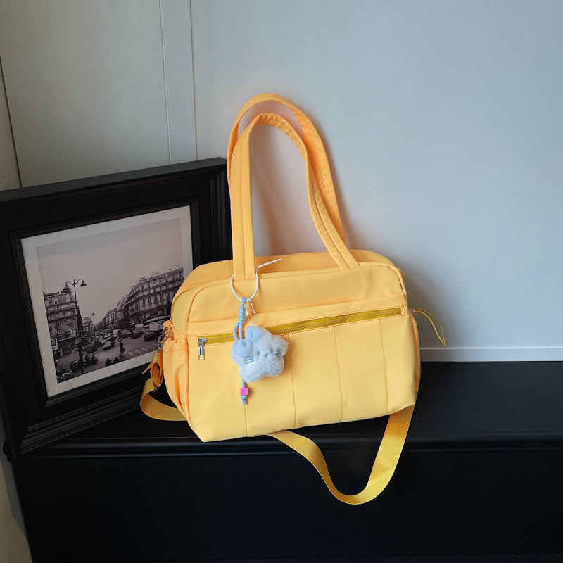 AeroDry Women’s Travel Shoulder Bag