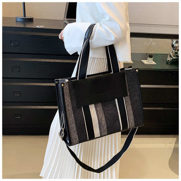 Striped Contrasting Tote Bag