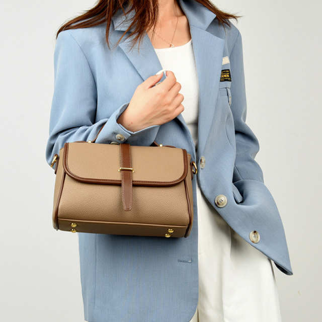 Soft Leather Multi Compartment Women Handbag