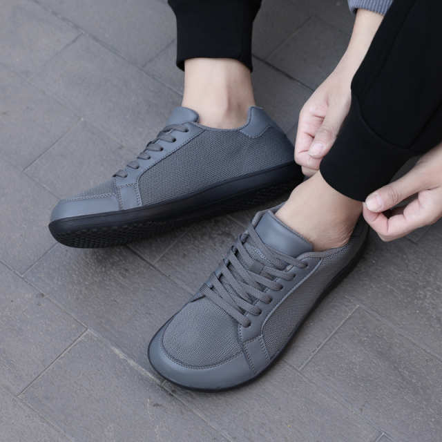 Lightweight Multi-Sport Outdoor Sneakers