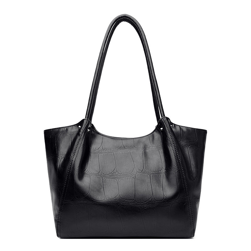 Lady Luxe Grace Shoulder Bag