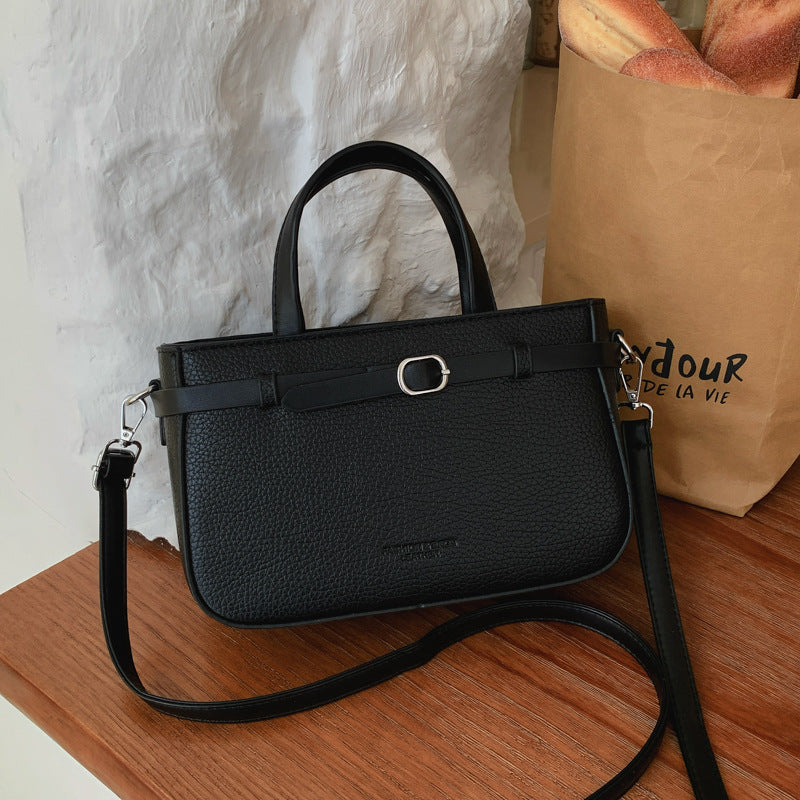 Chic Avenue Women’s Handbag