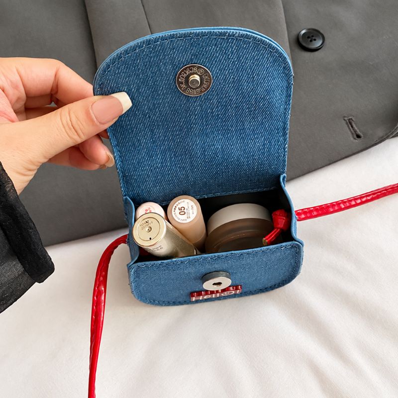 Bow Detail Mini Crossbody Bag