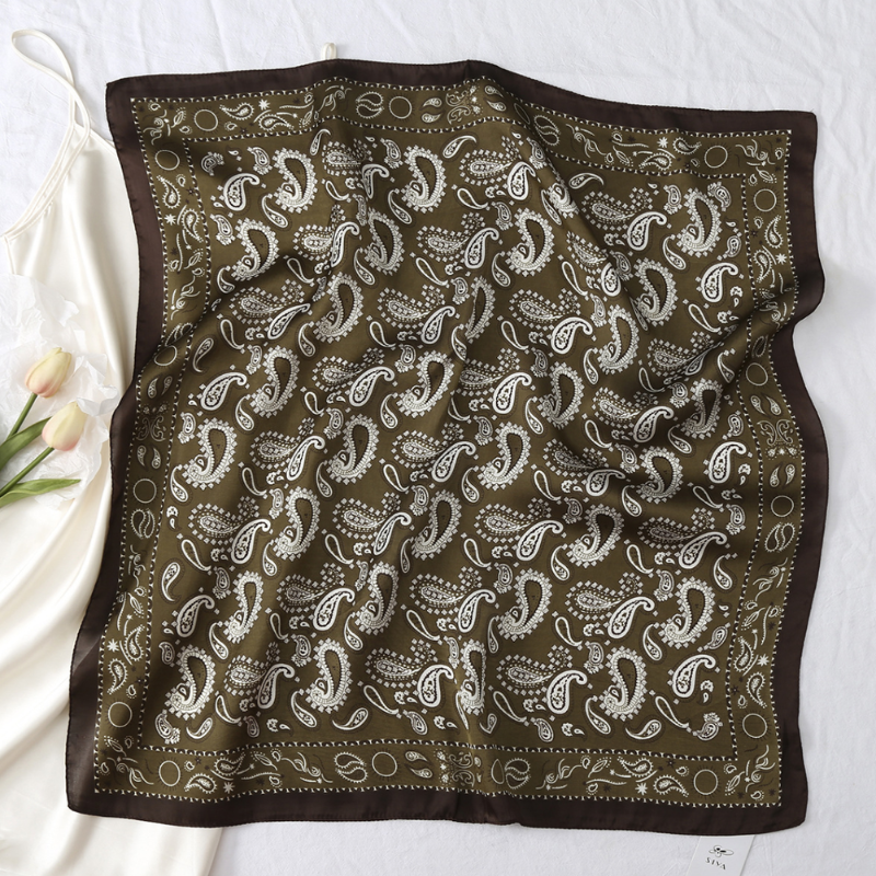 Heritage Bloom Scarf