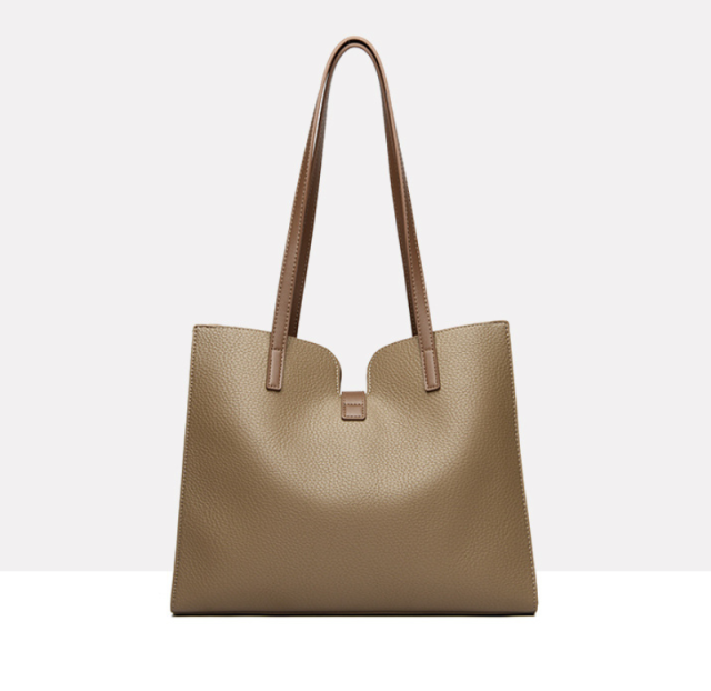 Luxe Charm Women’s Trendy Shoulder Bag