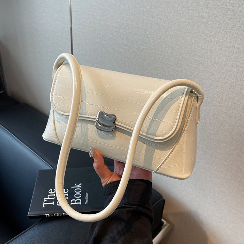 Versa Moda Shoulder Bag