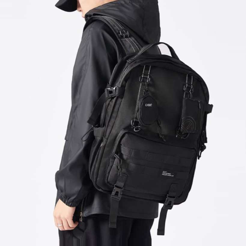 Venture Max Backpack