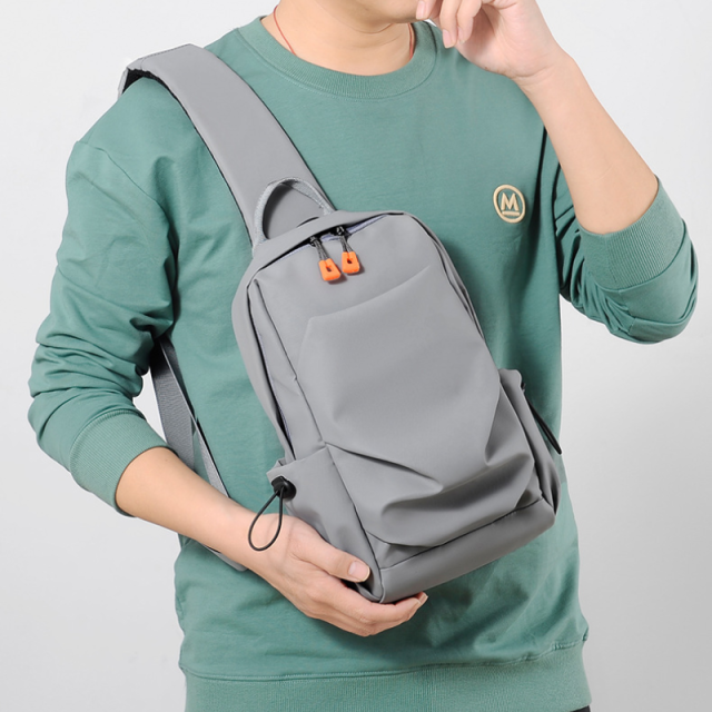Men's Minimalist Versatile Crossbody Bag