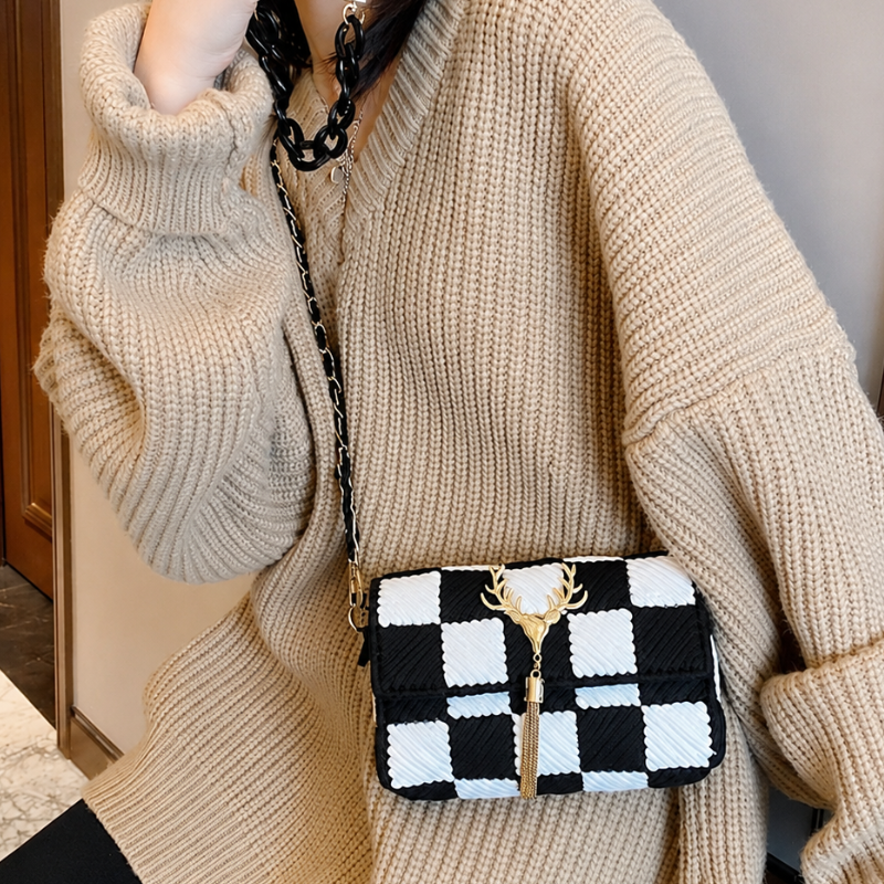 Heritage Checkered Women’s Shoulder Bag